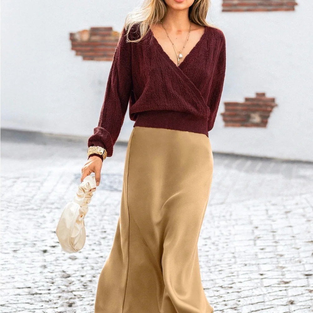 Cupshe Women's Burgundy V-Neck Reversible Sweater - Picture 4 of 11